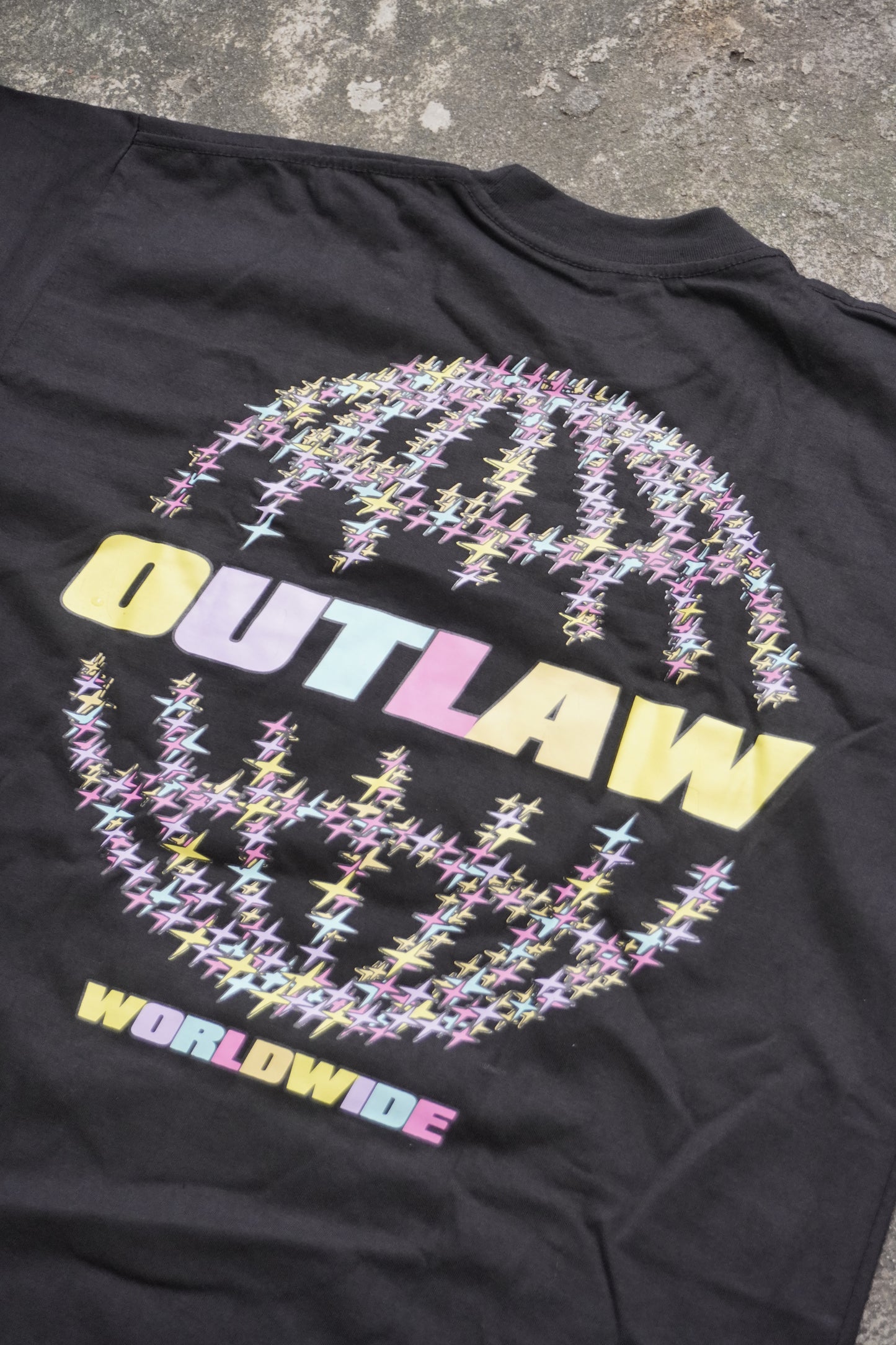 OUTLAW SPARK TEE